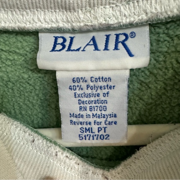 Vintage 90s Blair Petite Small Green Embroidered Butterfly Sweatshirt - Picture 4 of 9